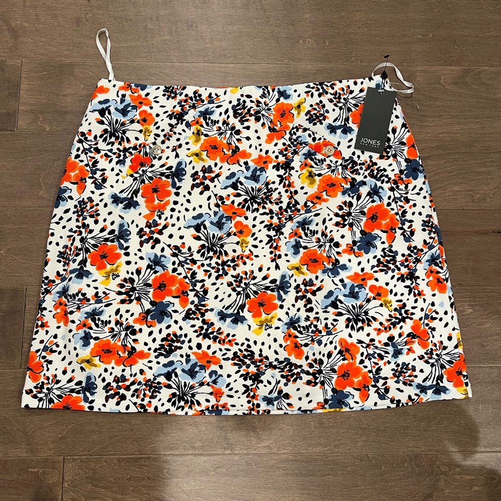 Jones New York NEW w tags woman’s Skirt/Skort  1X